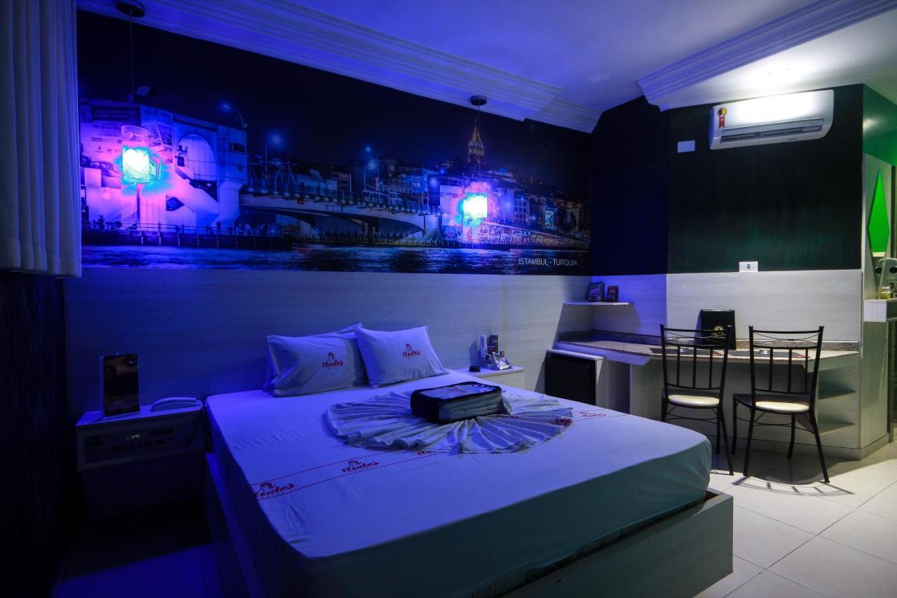 Love hotel Nudes Sao Paulo