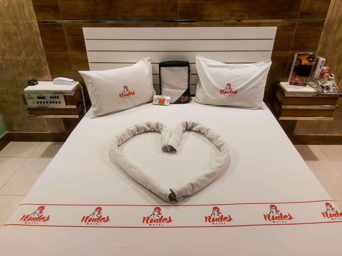Hotel do amor Nudes